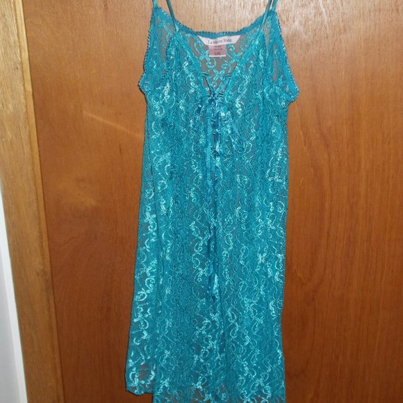 La Vie En Rose Turquoise Lace Lingerie Top size L - Picture 1 of 1